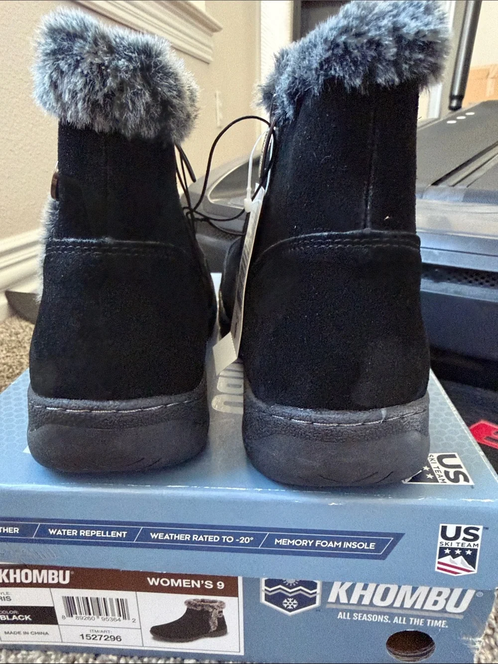 Khombu Black Faux Fur-Trim Suede Ankle Boots Women’s NWT